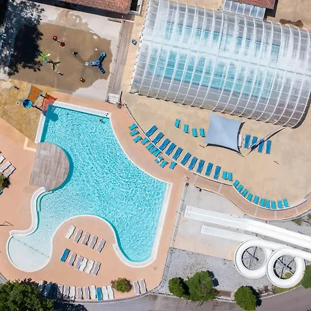 Camping Nature L'airial 4*